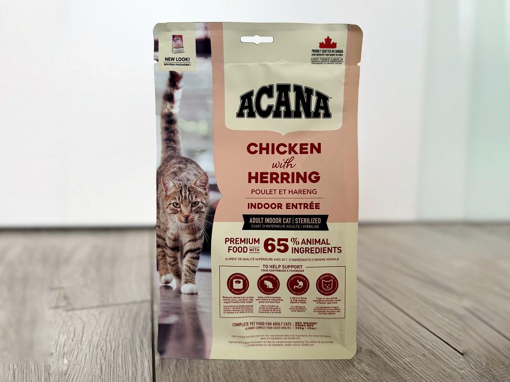 Acana Indoor Entree dry cat food Chicken and Herring