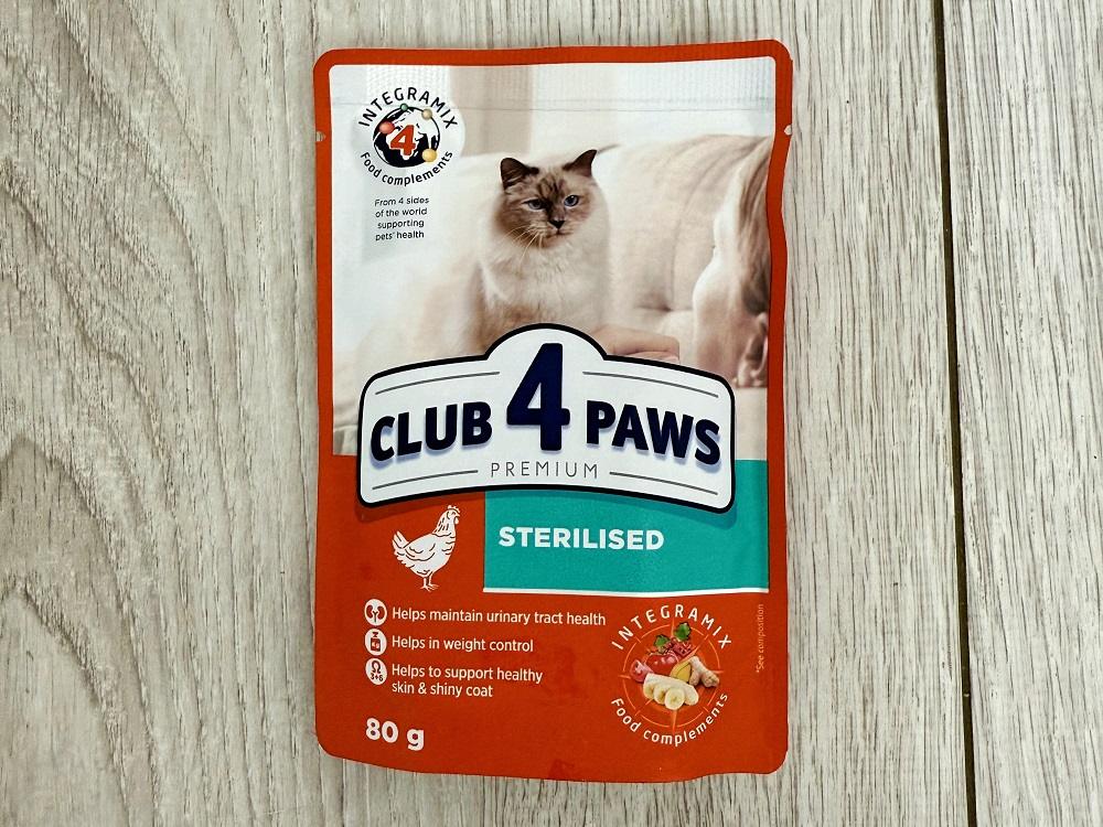 Club 4 Paws Premium Sterilized Wet Food Chicken